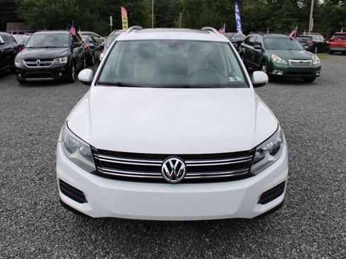 Used 2017 Volkswagen Tiguan Wolfsburg Edition AWD/4WD image 3