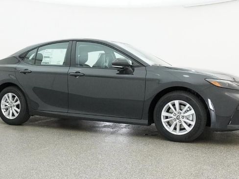 New 2026 Toyota Camry LE image 28