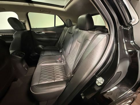 Used 2023 Buick Envision Avenir AWD/4WD image 8