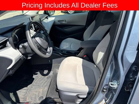 Used 2020 Toyota Corolla LE FWD image 7