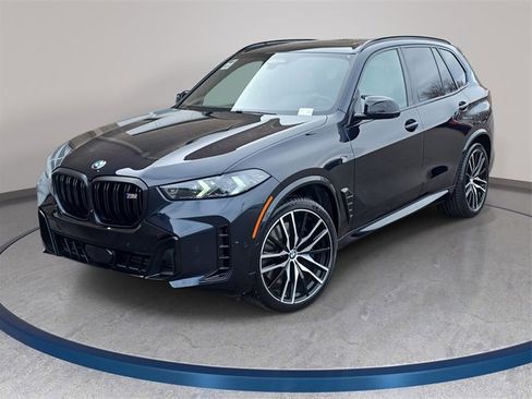 Used 2024 BMW X5 M60i image 1