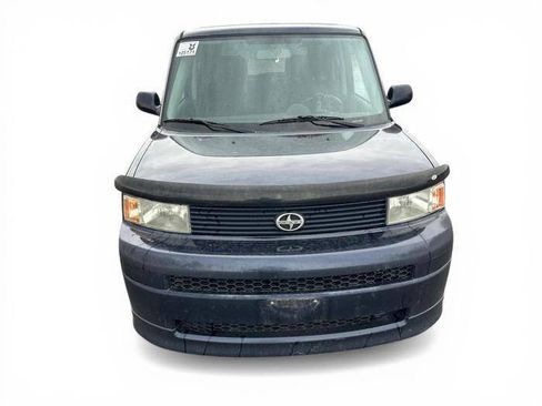 Used 2006 Scion xB image 9