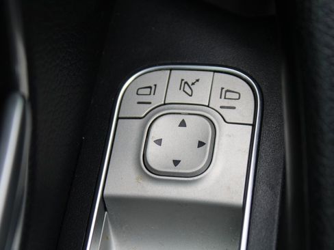 Used 2020 Mercedes-Benz GLS 450 4MATIC image 21