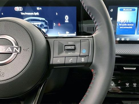 New 2026 Nissan Kicks SR w/ Cold Weather Package image 20