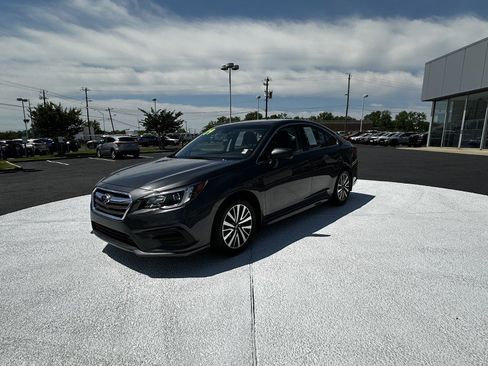 Used 2019 Subaru Legacy 2.5i Premium AWD/4WD image 3