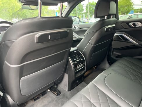 Used 2026 BMW X6 M60i AWD/4WD image 27