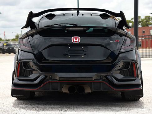Used 2017 Honda Civic Type R image 5