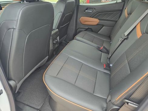 New 2026 GMC Canyon AT4 AWD/4WD image 10