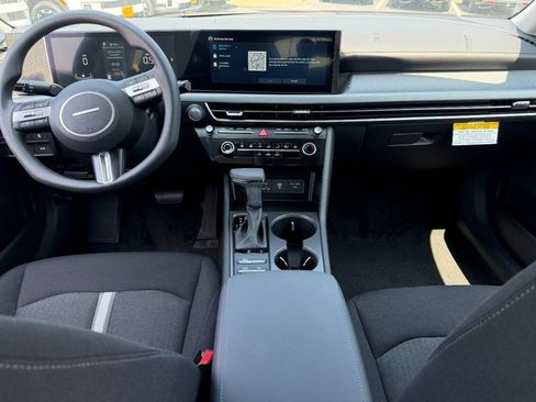 Used 2026 Hyundai Sonata SE FWD image 5