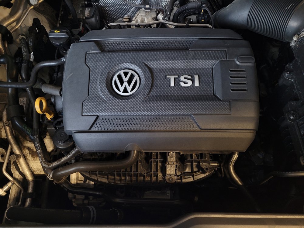 Used 2023 Volkswagen Atlas Cross Sport SE FWD image 30