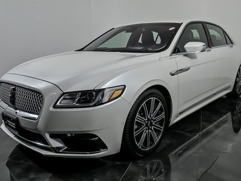 Used 2018 Lincoln Continental Reserve FWD image 5