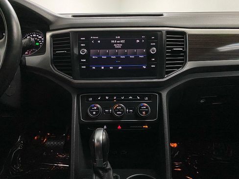 Used 2019 Volkswagen Atlas SE image 19