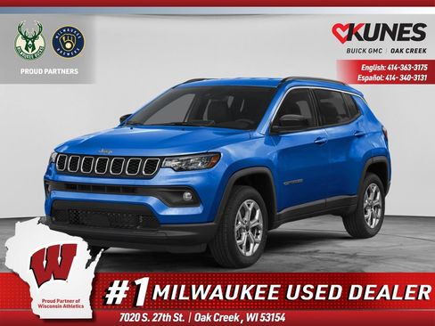 Used 2025 Jeep Compass Limited AWD/4WD image 1