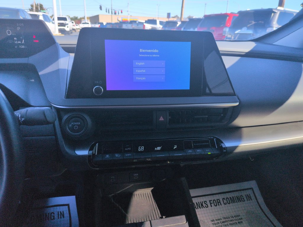Certified 2024 Toyota Prius LE AWD/4WD image 18