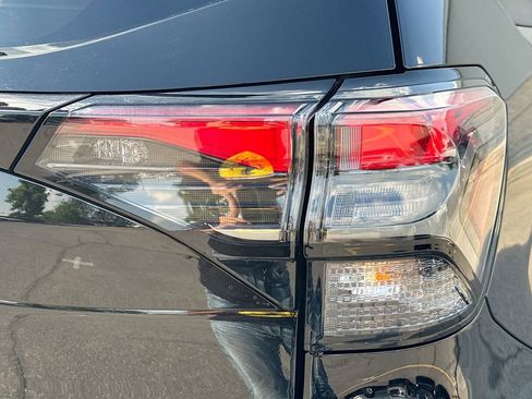 New 2026 Subaru Forester Premium AWD/4WD image 34