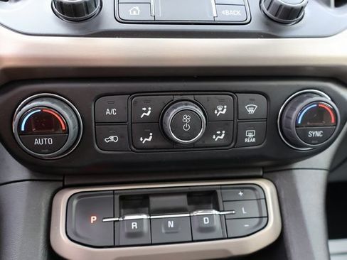Used 2023 GMC Acadia Denali w/ Black Diamond Edition AWD/4WD image 26