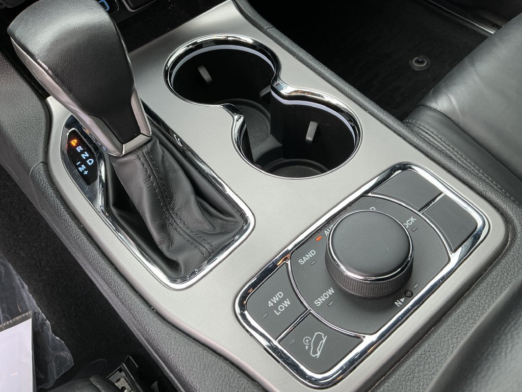Certified 2021 Jeep Grand Cherokee Limited AWD/4WD image 26