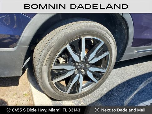 Used 2022 Honda Pilot Touring image 5