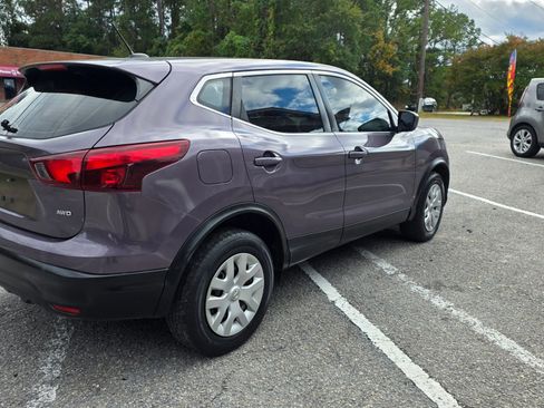 Used 2019 Nissan Rogue Sport S image 7