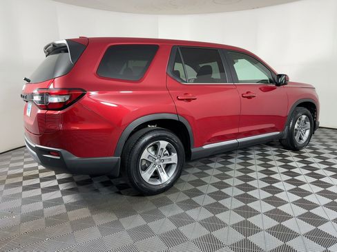 New 2025 Honda Pilot EX-L image 7