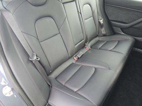 Used 2023 Tesla Model 3 Performance image 17