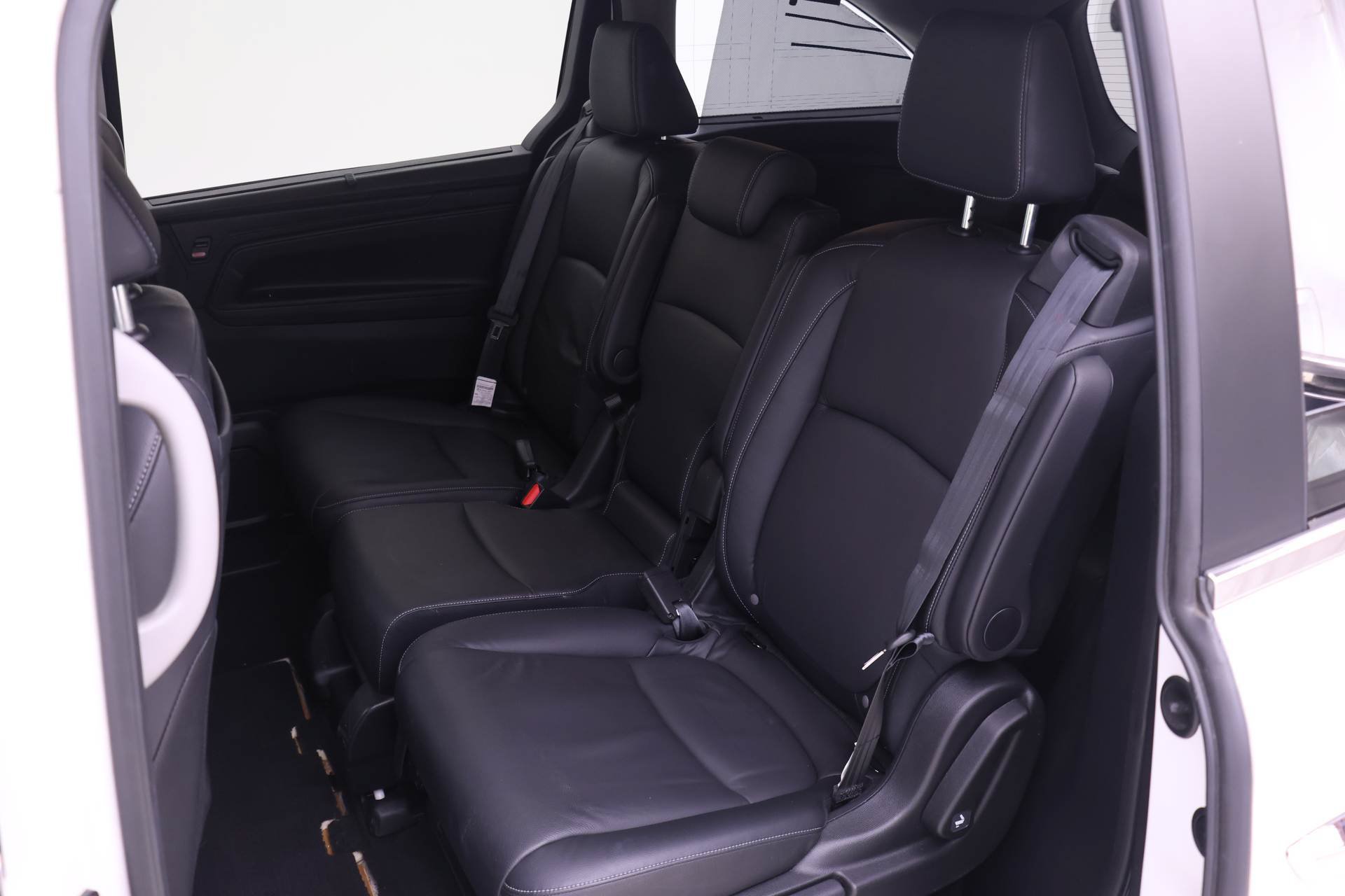 Certified 2024 Honda Odyssey Touring image 10