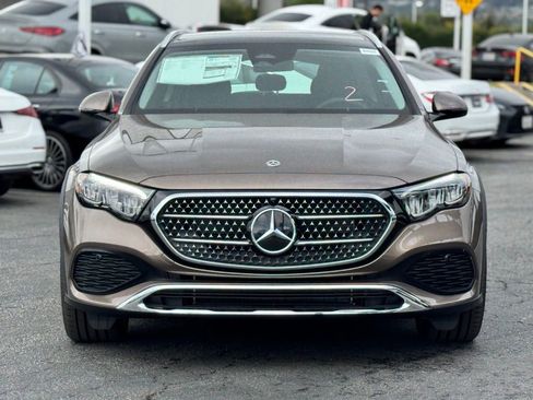 New 2025 Mercedes-Benz E 450 4MATIC All-Terrain Wagon image 6