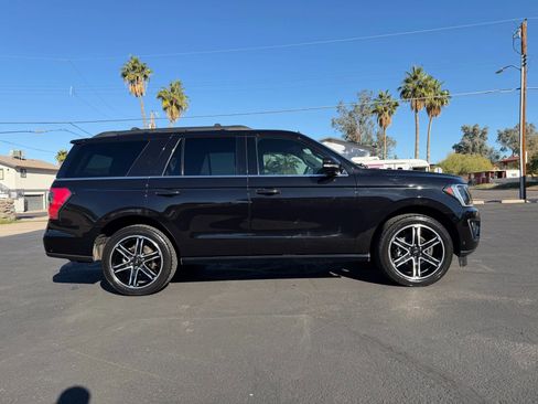 Used 2019 Ford Expedition Limited w/ Equipment Group 303A image 4