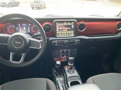 Used 2022 Jeep Wrangler Unlimited Rubicon image 16