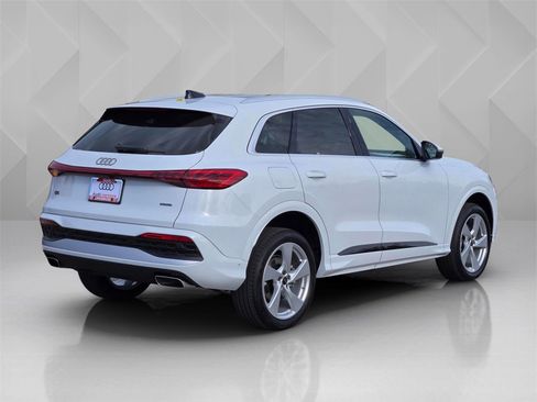 New 2025 Audi Q5 Premium Plus image 6