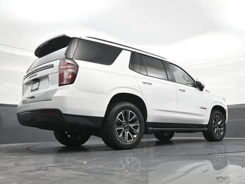 Used 2023 Chevrolet Tahoe Z71 w/ Luxury Package AWD/4WD image 26