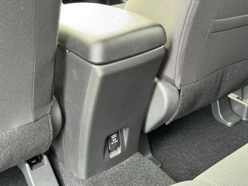 New 2026 Mitsubishi Eclipse Cross LE image 12