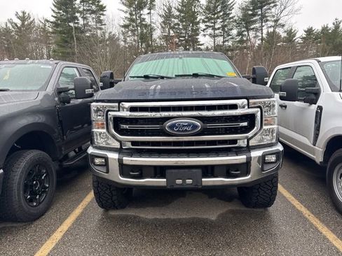 Used 2022 Ford F250 XLT w/ XLT Premium Package image 2
