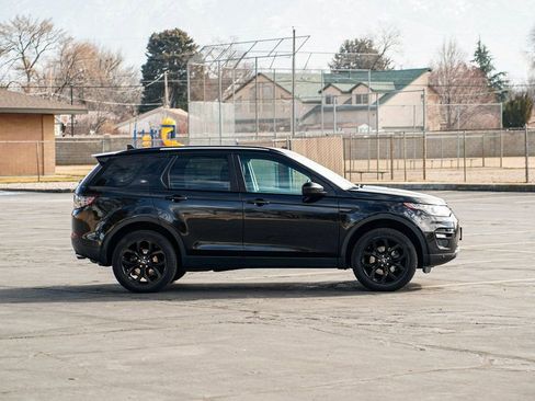 Used 2016 Land Rover Discovery Sport HSE image 4