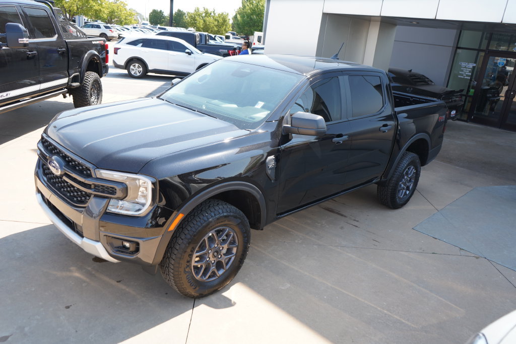 New 2026 Ford Ranger XLT w/ FX4 Off-Road Package AWD/4WD image 15