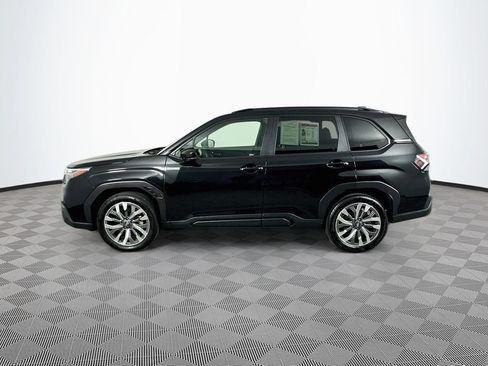 Used 2025 Subaru Forester Touring AWD/4WD image 6
