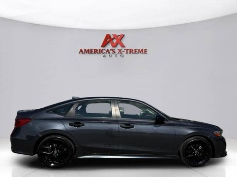 Used 2024 Honda Civic Sport image 6