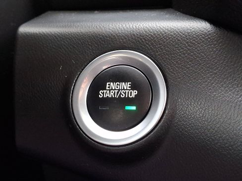 Used 2021 GMC Terrain SLT image 26