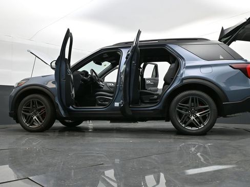 New 2026 Ford Explorer ST-Line w/ ST-Line Street Pack AWD/4WD image 39