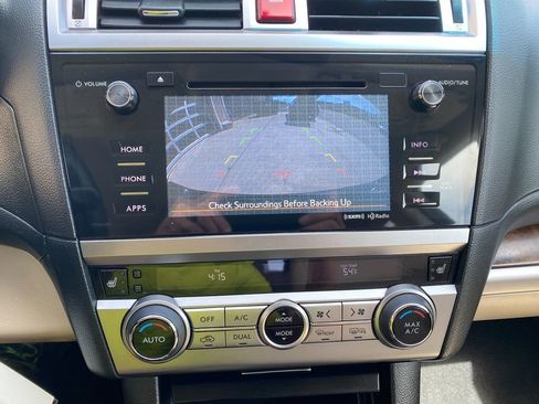 Used 2015 Subaru Outback 3.6R Limited image 23