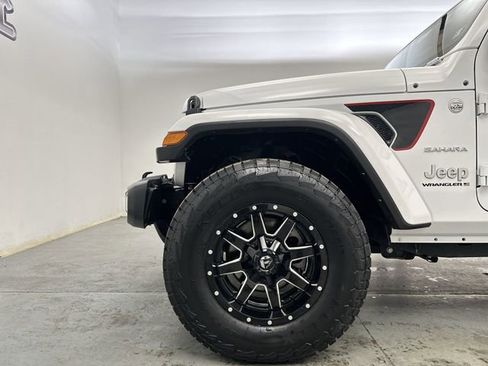 Used 2023 Jeep Wrangler Sahara w/ LED Lighting Group image 22