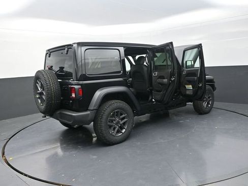 New 2026 Jeep Wrangler Unlimited Sport AWD/4WD image 36