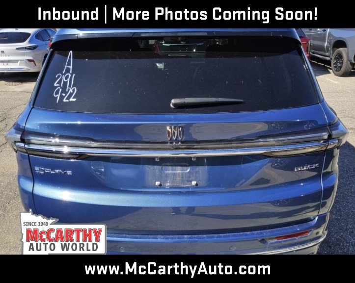 Used 2026 Buick Enclave Avenir AWD/4WD image 5