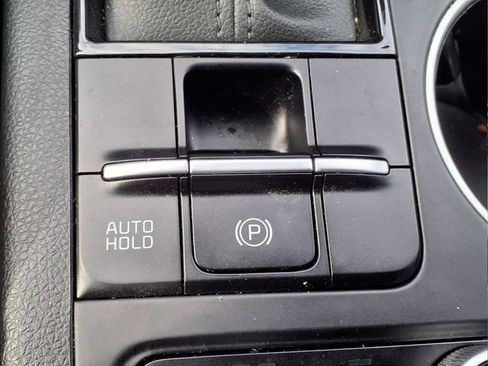 Used 2023 Kia K5 GT-Line AWD/4WD image 23