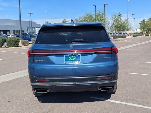 Certified 2025 Buick Enclave Preferred image 4