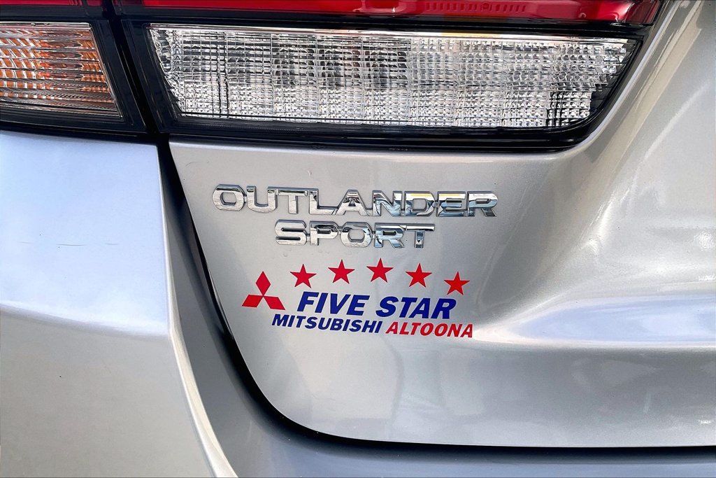 Used 2025 Mitsubishi Outlander Sport ES AWD/4WD image 8