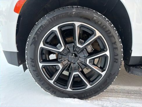 Used 2021 Chevrolet Tahoe RST w/ Luxury Package image 10