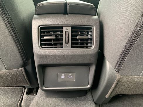 New 2026 Nissan Rogue SV FWD image 19
