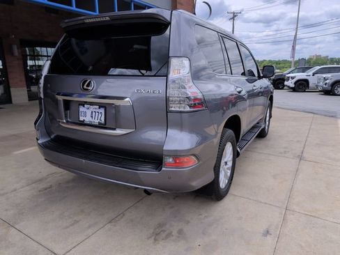 Used 2021 Lexus GX 460 Premium w/ Premium Package AWD/4WD image 9