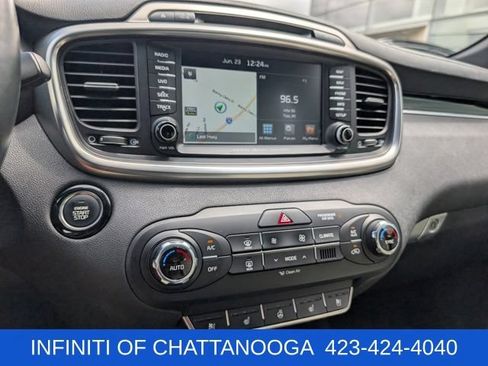 Used 2018 Kia Sorento SX FWD image 16